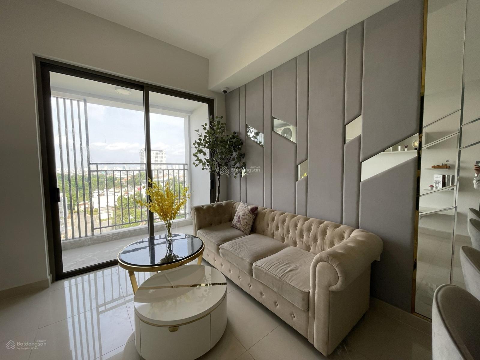 Bán căn hộ The Flemington giá 6,2 tỷ, 82m2, 2PN 2WC, view đẹp nhiều tiện ích LH 0907 909 *** Hùng