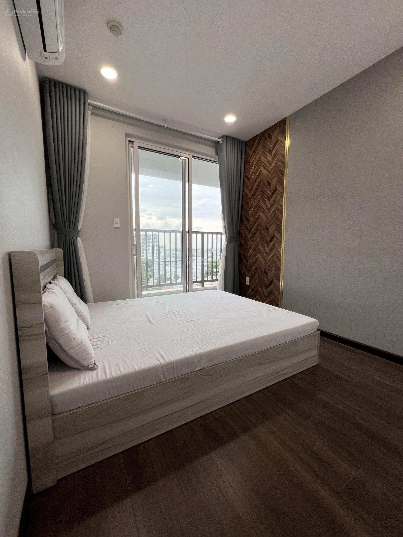 Bán căn hộ The Flemington giá 6,2 tỷ, 82m2, 2PN 2WC, view đẹp nhiều tiện ích LH 0907 909 *** Hùng
