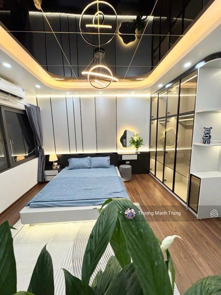 Độc quyền! Thái Thịnh, Đống Đa view đẹp thoáng sáng, gần ô tô, ngõ thông kinh doanh