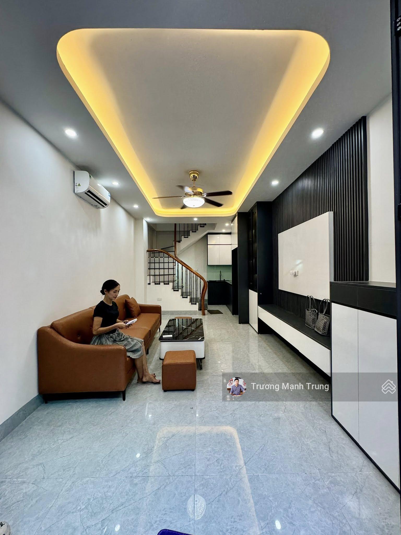 Độc quyền! Thái Thịnh, Đống Đa view đẹp thoáng sáng, gần ô tô, ngõ thông kinh doanh