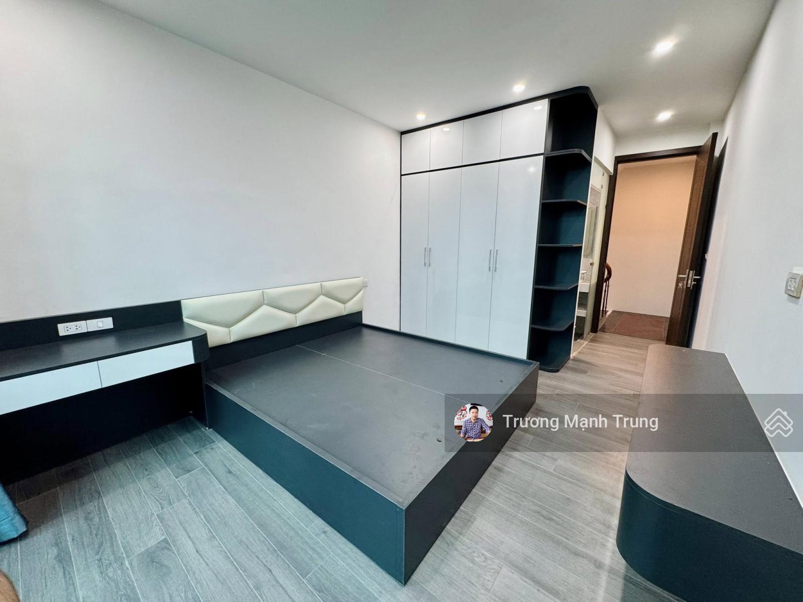 Độc quyền! Thái Thịnh, Đống Đa view đẹp thoáng sáng, gần ô tô, ngõ thông kinh doanh