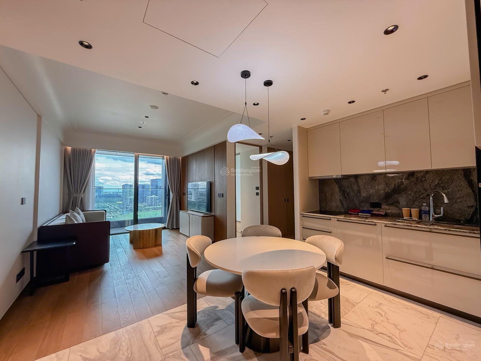 Bán CC Grand Marina Saigon 40 tỷ 2PN nội thất đầy đủ, tầng cao, view trực diện sông LH 0939 720 ***