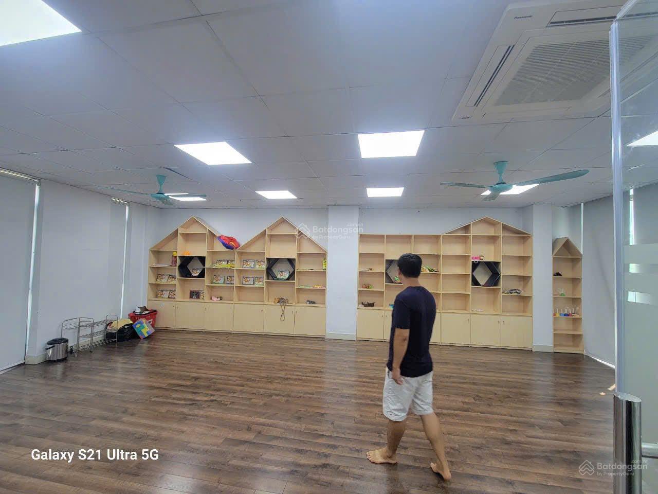 CHO THUÊ TÒA NHÀ VĂN PHÒNG ĐÀM QUANG TRUNG, LONG BIÊN, KHU VỰC KINH DOANH ĐỈNH - VĂN PHÒNG , SPA .. CHO THUÊ TÒA NHÀ VĂN PHÒNG ĐÀM QUANG TRUNG, LONG BIÊN, KHU VỰC KINH DOANH ĐỈNH - VĂN PHÒNG , SPA ..