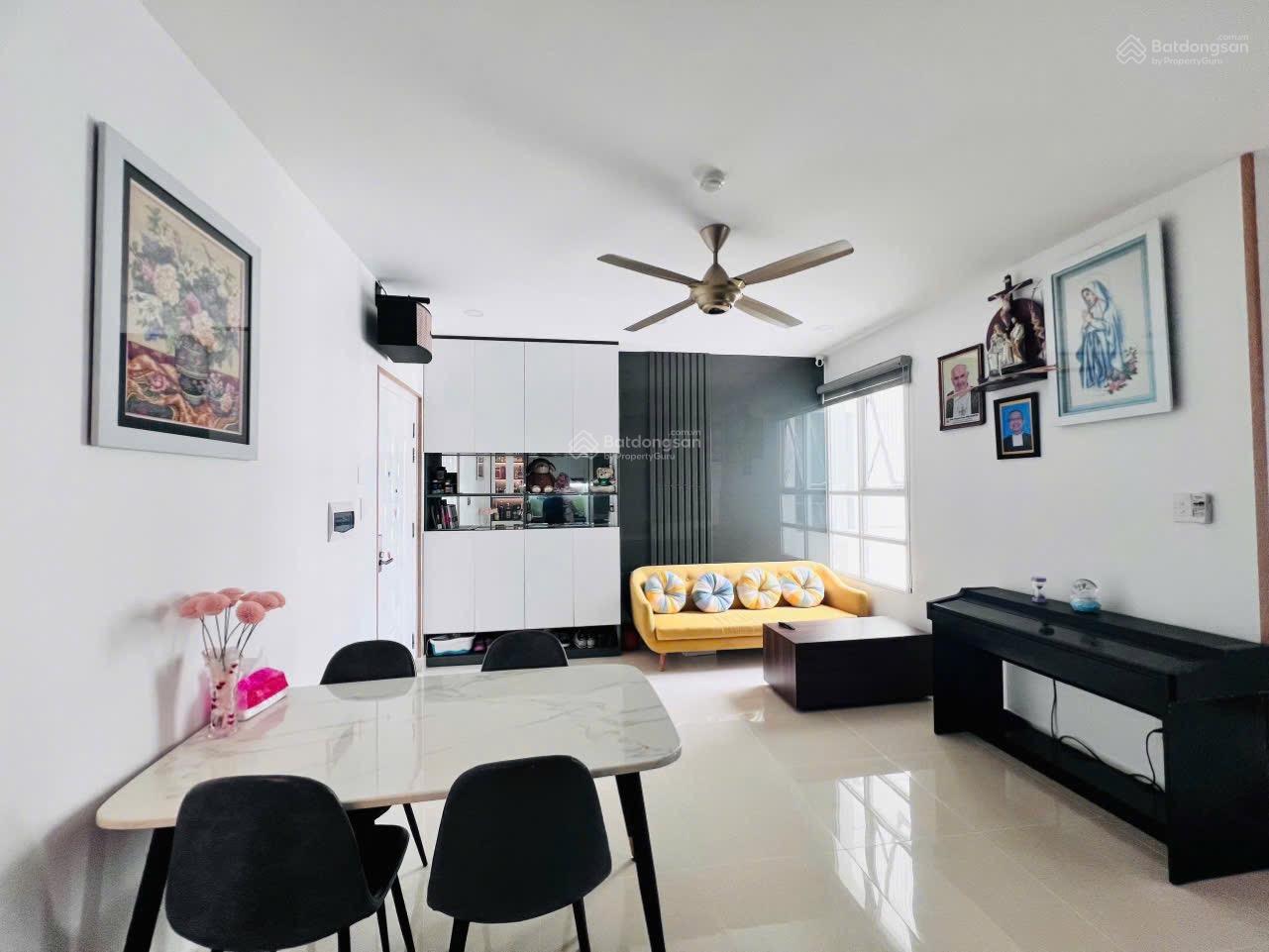 Bán căn 2pn 2wc full nội thất decor tâm huyết cc Dreamhome Palace Q8