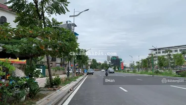 Chính chủ bán nhà mặt phố Nguyễn Gia Bồng DT 291m2, MT 13.5m, 2 mặt tiền