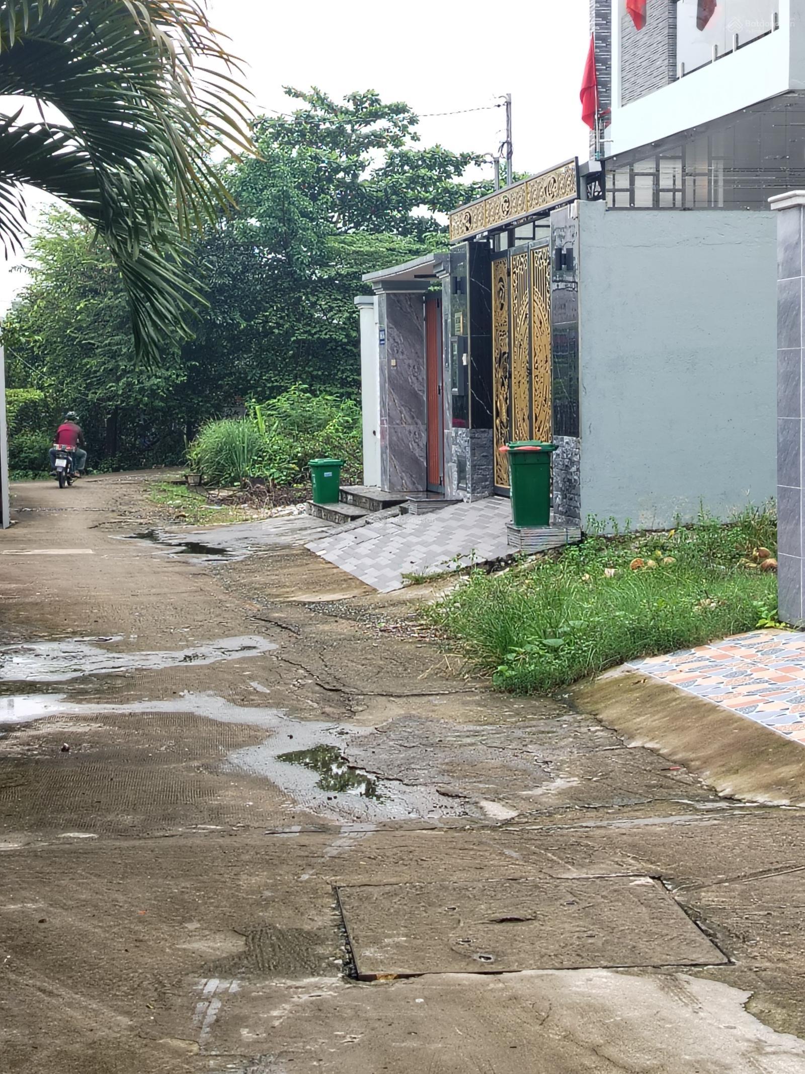 Bán đất 165m2 đường An Phú Tây + Hưng Long, Bình Chánh, giá 3,2 tỷ, siêu hot Bán đất 165m2 đường An Phú Tây + Hưng Long, Bình Chánh, giá 3,2 tỷ, siêu hot