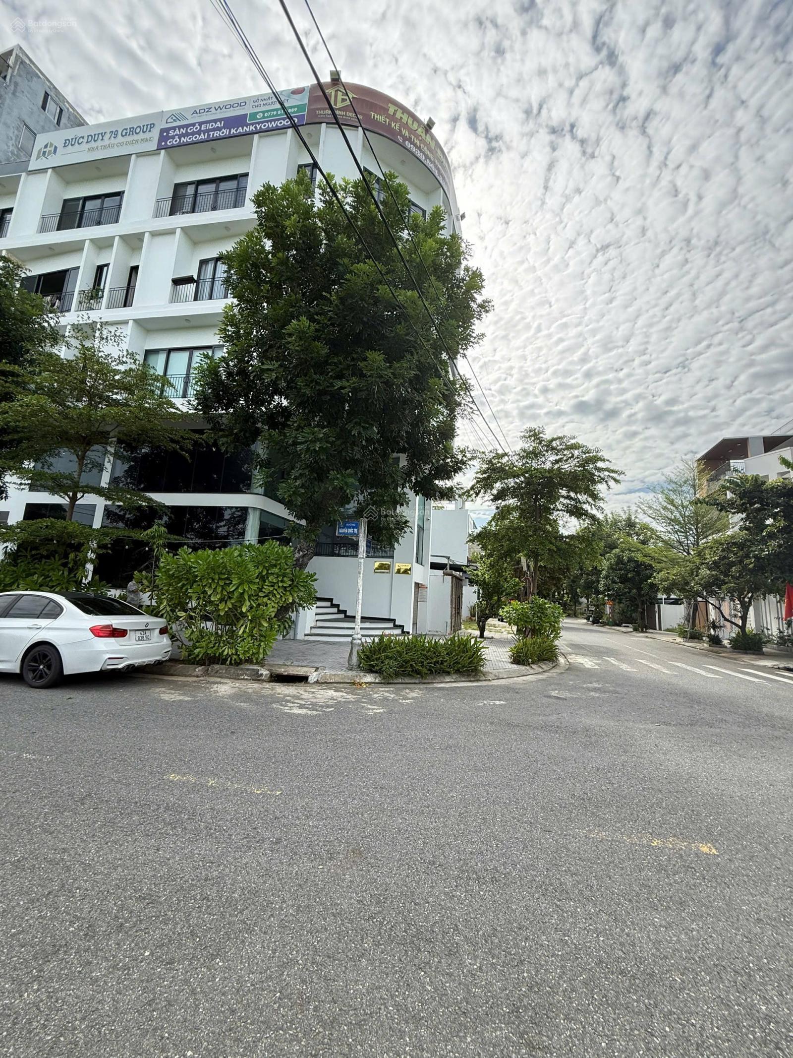 Cặp Giang Châu 1, gần sông Chương Dương