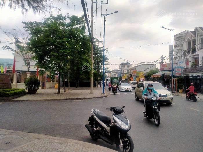 BÁN NHÀ XƯỞNG NGUYỄN ẢNH THỦ 7X20 ĐƯỜNG 7M KHU DÂN TRÍ TOÀN NHÀ CAO TẦNG