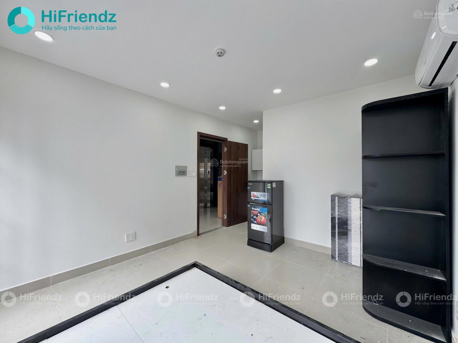 Chung cư mini mới khai trương cửa sổ lớn có thang máy gần vòng xoay Lê Đại Hành giáp quận 10