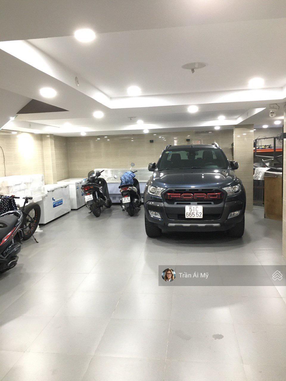 Bán nhà mặt tiền Phan Đăng Lưu, Quận Phú Nhuận, 9 x 30m, CN: 250m2 Thu nhập: 250tr/th, Chỉ 107 tỷ