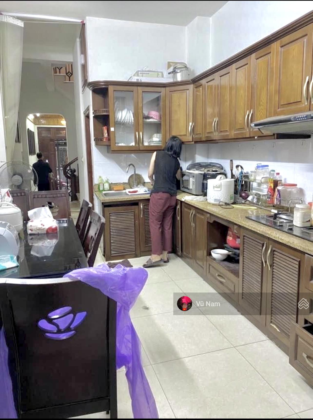 Bán nhà Tôn Đức Thắng, Đống Đa, 41m2 x 4 tầng, MT 3.7 m giá 8.2tỷ TL