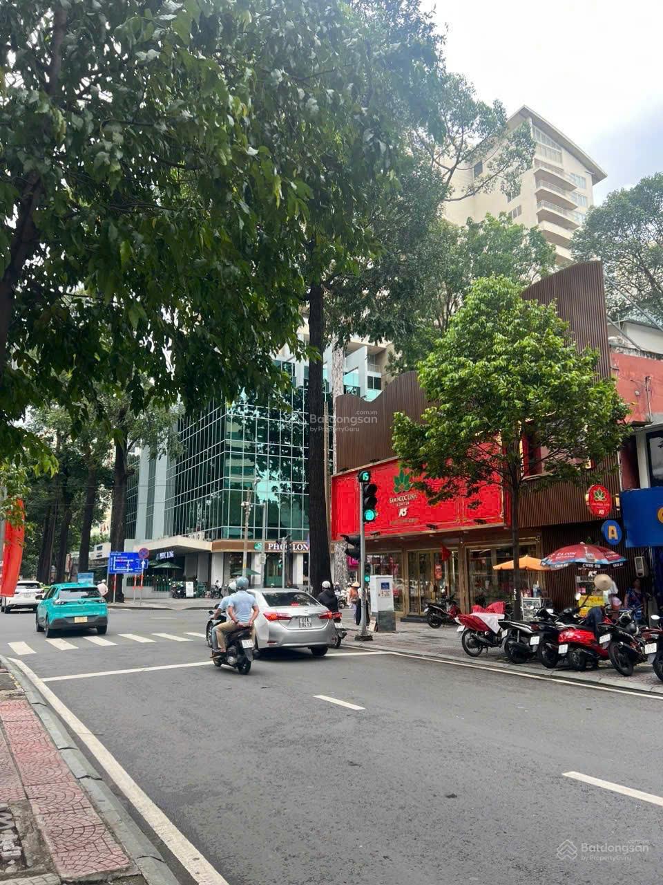 Căn góc 2MT Mạc Đỉnh Chi, Đa Kao, Q1, 8m x 15m, Hầm 5 Tầng, HĐT: 90 ttriệu/tháng