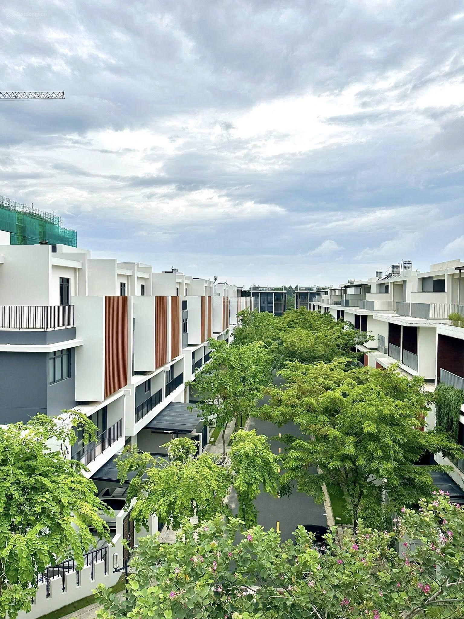 Giỏ hàng 20 căn biệt thự Midori Park Haruka giá chỉ từ 9 tỷ /căn cho thuê 30 - 40 triệu/tháng