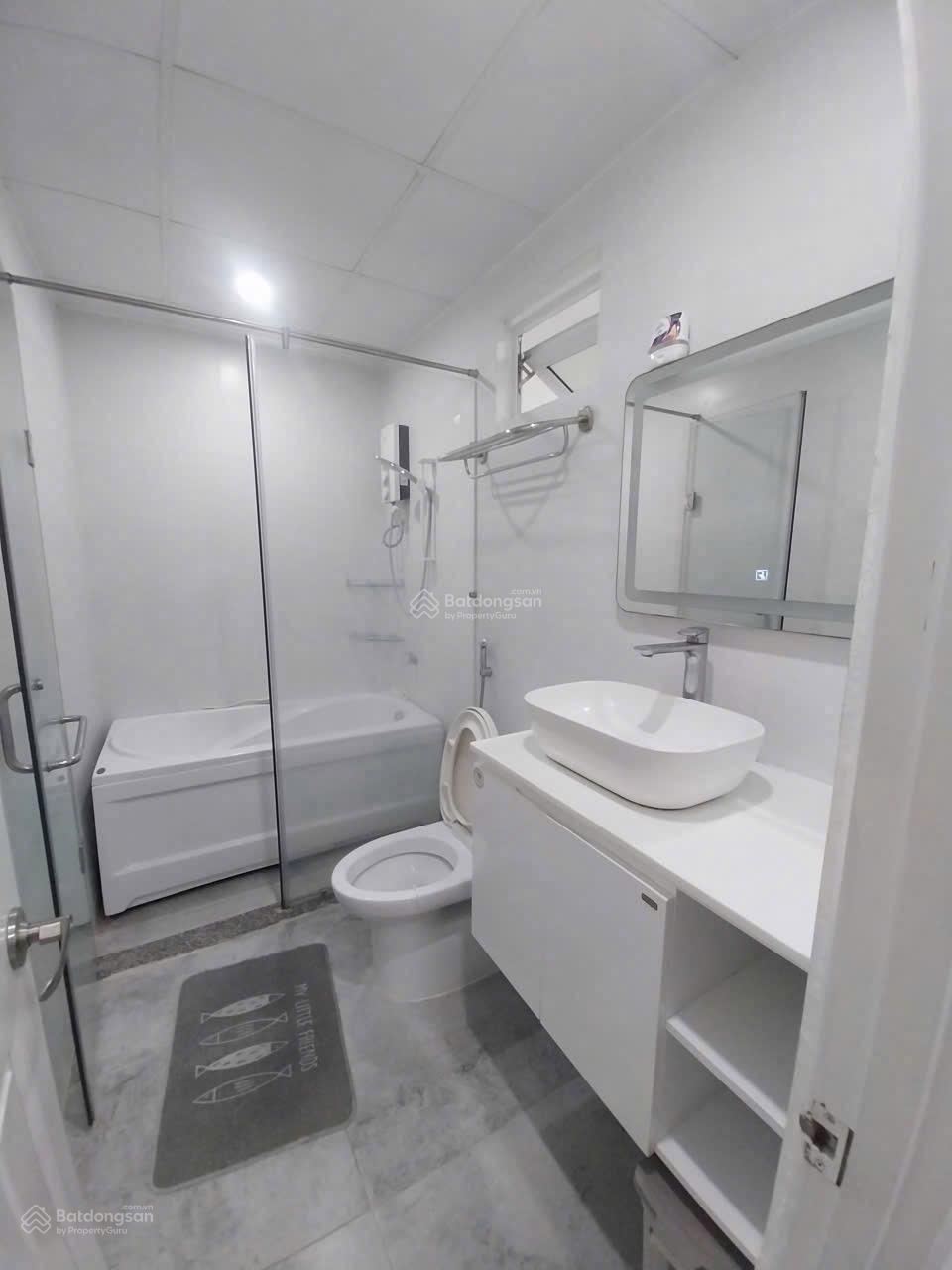 Bán căn góc Oscland 40m2,1PN, 1WC giá 2 tỷ 50tr..Call 0989 116 *** mr Hà !
