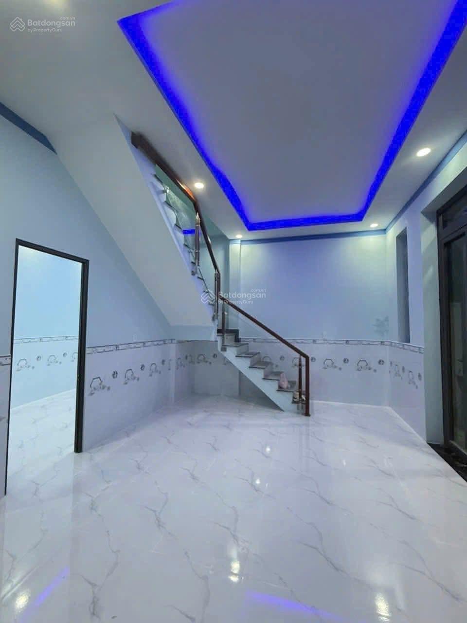 Chủ gửi bán nhà 1 trệt 1 lầu (DT: 63m2) sổ riêng thổ cư 100% P. Biên Hoà mới. Giá chỉ 2,390 tỷ Chủ gửi bán nhà 1 trệt 1 lầu (DT: 63m2) sổ riêng thổ cư 100% P. Biên Hoà mới. Giá chỉ 2,390 tỷ