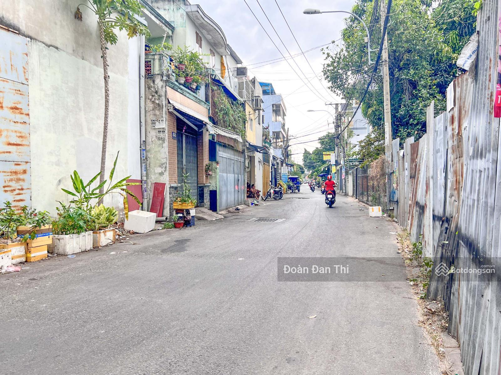 Bán nhà xưởng 600m2 MT Đường thông Lê Văn Quới, gần Bốn Xã - giá tốt 32.5 tỷ TL