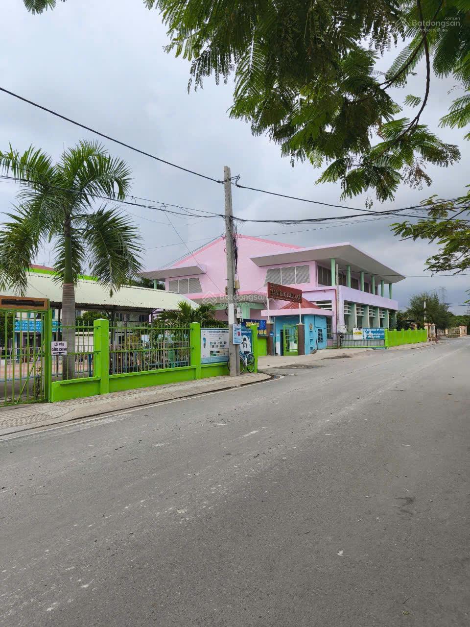 HAILONGREAL: Đất bán, DT:5x24m, 120m2, giá: 35tr/m2, đường Lê Văn Lương rẽ vào Lê Thị Tám, khu 28Ha