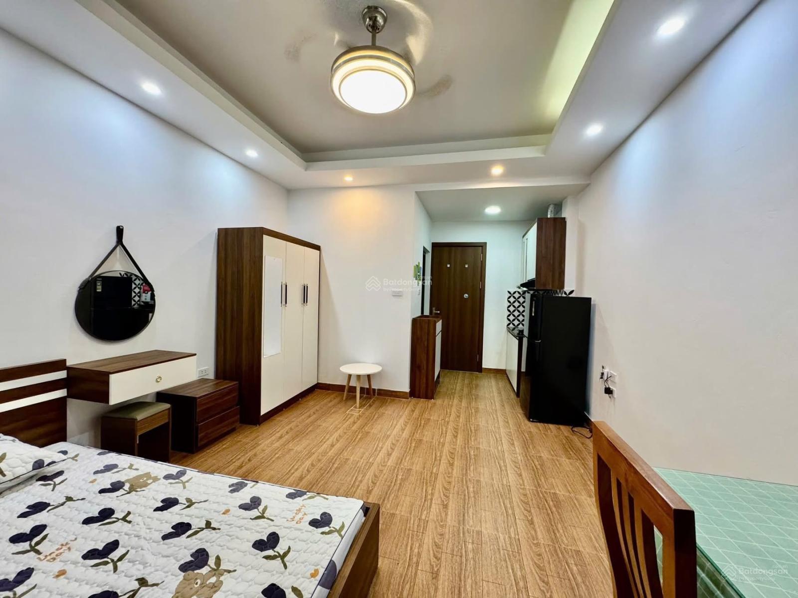 VIP - CHDV Thịnh Quang - DT 100 triệu/th - 100m2*7 tầng, MT: 5m - PCCC & GPXD đầy đủ VIP - CHDV Thịnh Quang - DT 100 triệu/th - 100m2*7 tầng, MT: 5m - PCCC & GPXD đầy đủ