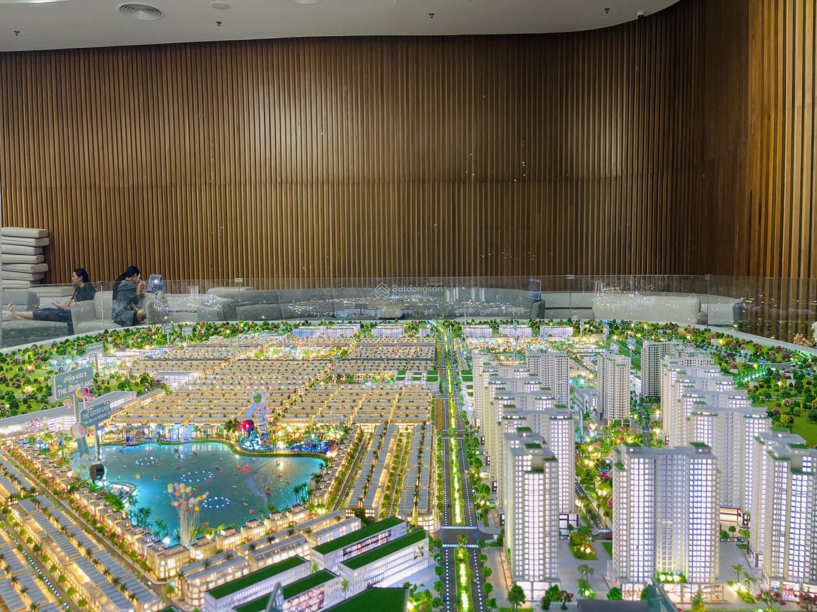 Cần bán siêu phẩm liền kề 90m2, mặt tiền rộng 7,5m Xây 4T tại KĐT Vinhomes - Vốn chỉ cần 607 triệu Cần bán siêu phẩm liền kề 90m2, mặt tiền rộng 7,5m Xây 4T tại KĐT Vinhomes - Vốn chỉ cần 607 triệu