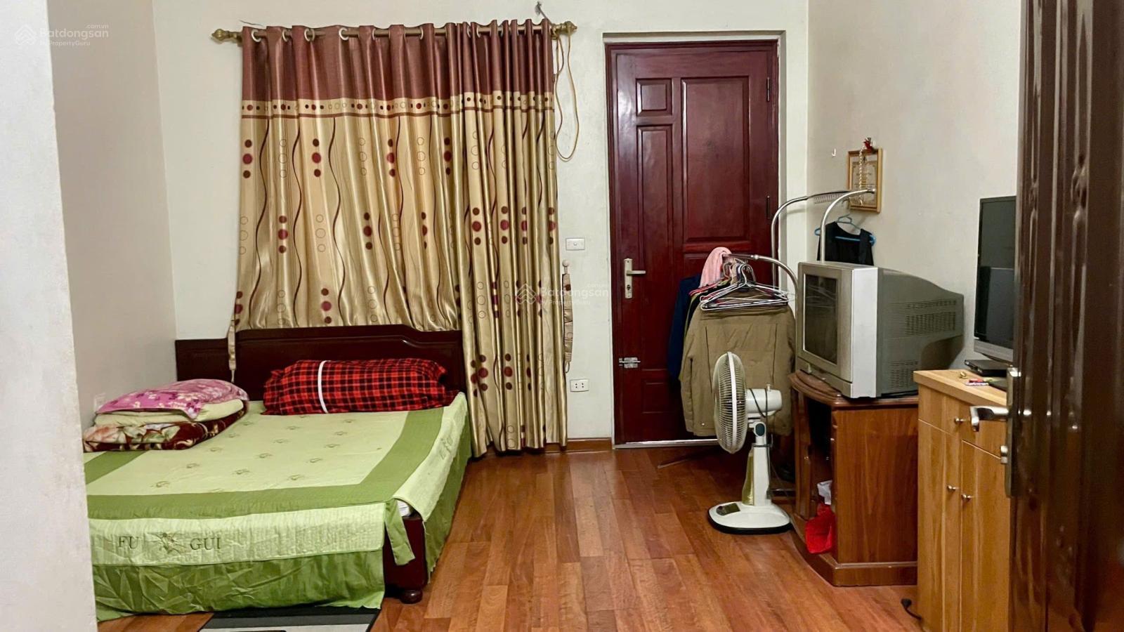 Bán NR mặt ngõ 236 4PN 4WC 40m2 tại Đại Từ, giá ưu đãi 12,9 tỷ, Hoàng Mai, Hà Nội