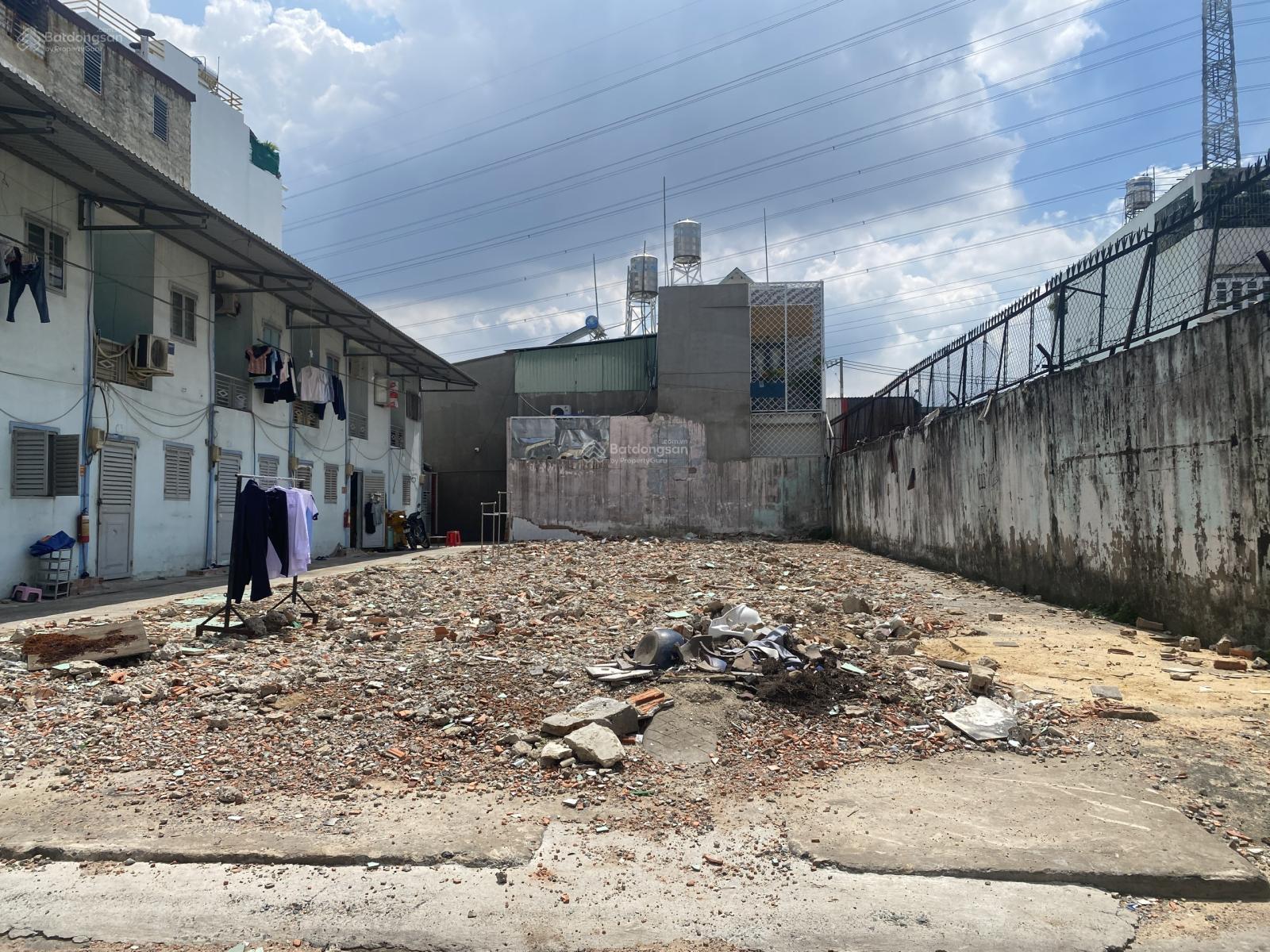 Đất hẻm xe hơi thông, sát KDC nhà phố liền kề. Hẻm 403// đường Trần Thị Năm