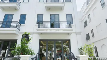 Bán GẤP 170m2 Đông Nam rẻ nhất dự án 29.5tỷ - Rẻ hơn tt tầm 20%. Quan tâm gọi E Hiền: 0963 689 ***