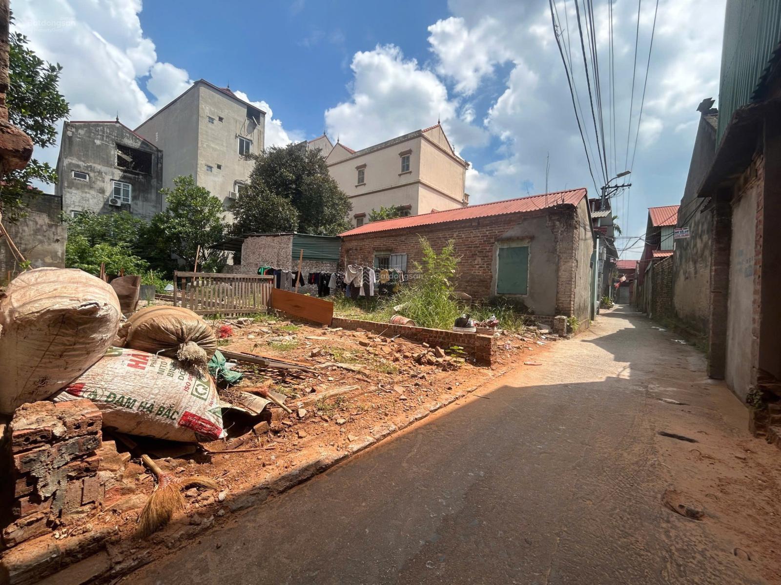 Chính chủ cần bán 72,7m2 Phù Khê, Bắc Ninh Chính chủ cần bán 72,7m2 Phù Khê, Bắc Ninh