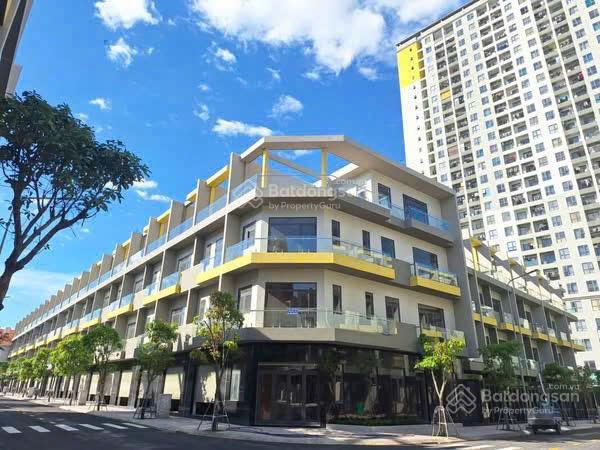 Nhà phố Bcons Uni Valley 4 tầng 84m2 = 10,5tỷ sổ sẵn, nhận nhà khai thác liền, cam kết giá tốt nhất Nhà phố Bcons Uni Valley 4 tầng 84m2 = 10,5tỷ sổ sẵn, nhận nhà khai thác liền, cam kết giá tốt nhất