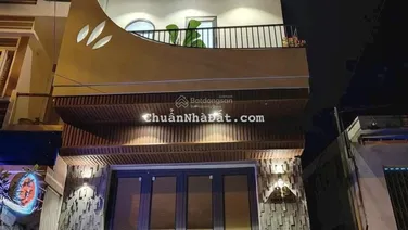 Bán nhà Nha Trang gần biển, đường thông oto 8m, sổ hồng hoàn công. Homestay 6PN có thang máy 9,4tỷ