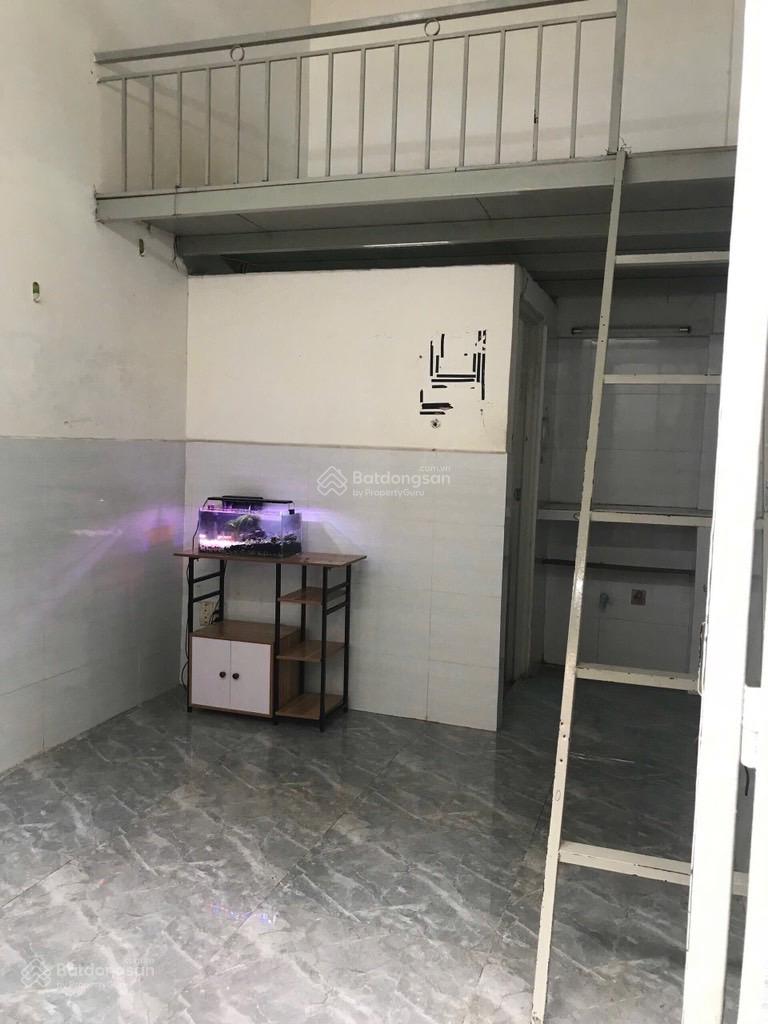 Bán dãy trọ 9 phòng ngay cầu vượt Sóng Thần chỉ 9 tỷ DT 134m2 (6 x 22m) - sổ hồng Bán dãy trọ 9 phòng ngay cầu vượt Sóng Thần chỉ 9 tỷ DT 134m2 (6 x 22m) - sổ hồng