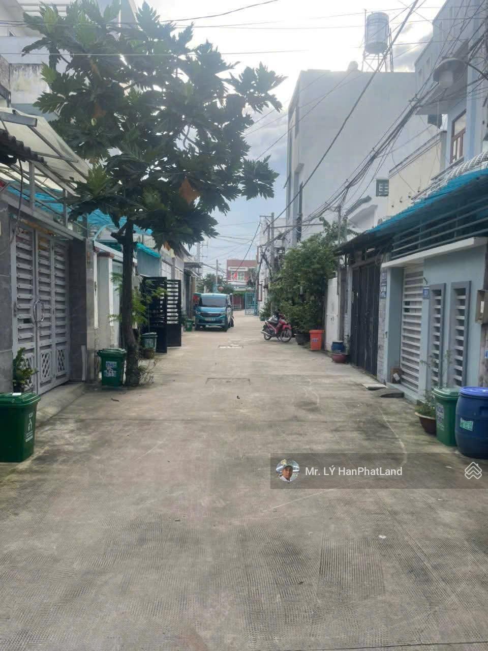 Bán đất tại Thạnh Lộc 12, 4,1 tỷ, 84m2, nhiều tiện ích, chính chủ đẹp, Q12, HCM