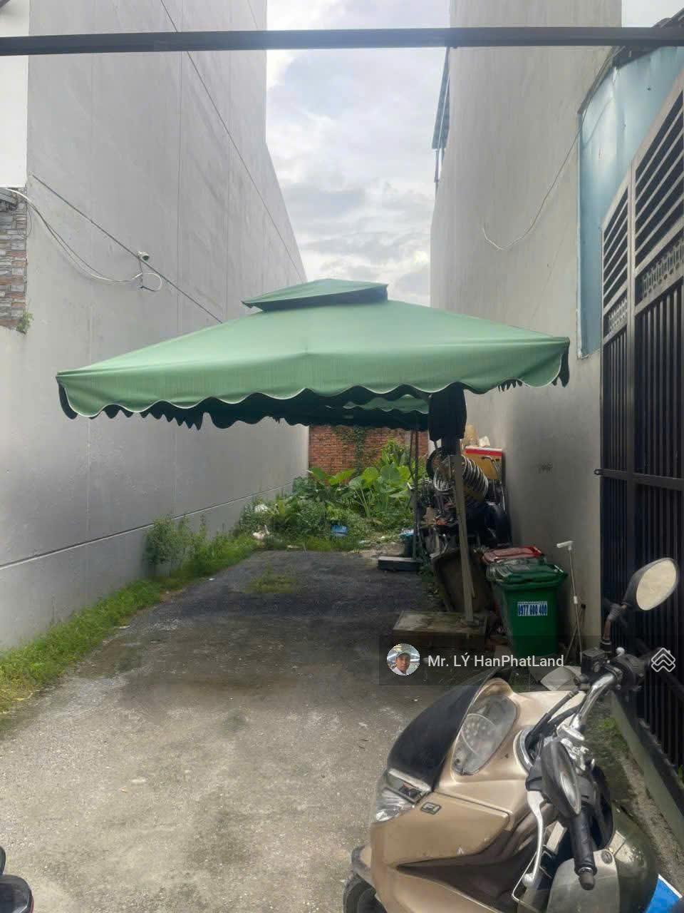 Bán đất tại Thạnh Lộc 12, 4,1 tỷ, 84m2, nhiều tiện ích, chính chủ đẹp, Q12, HCM