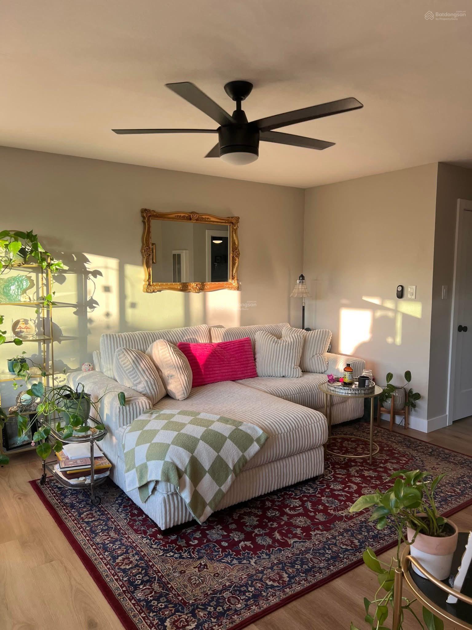 Bán CHCC Lô góc, Hai Bà Trưng VIEW ĐH KINH TẾ QUỐC DÂN, Bv Bạch Mai, Tai Mũi Họng Ở ngay Bán CHCC Lô góc, Hai Bà Trưng VIEW ĐH KINH TẾ QUỐC DÂN, Bv Bạch Mai, Tai Mũi Họng Ở ngay