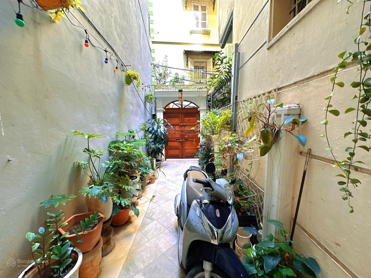 Bán NR Phố Vip Thái Hà 60m2 Oto Đỗ Cửa, Nhà Dân Xây, Thiết Kế Hiện Đại, SĐCC, An Sinh Đỉnh Cao