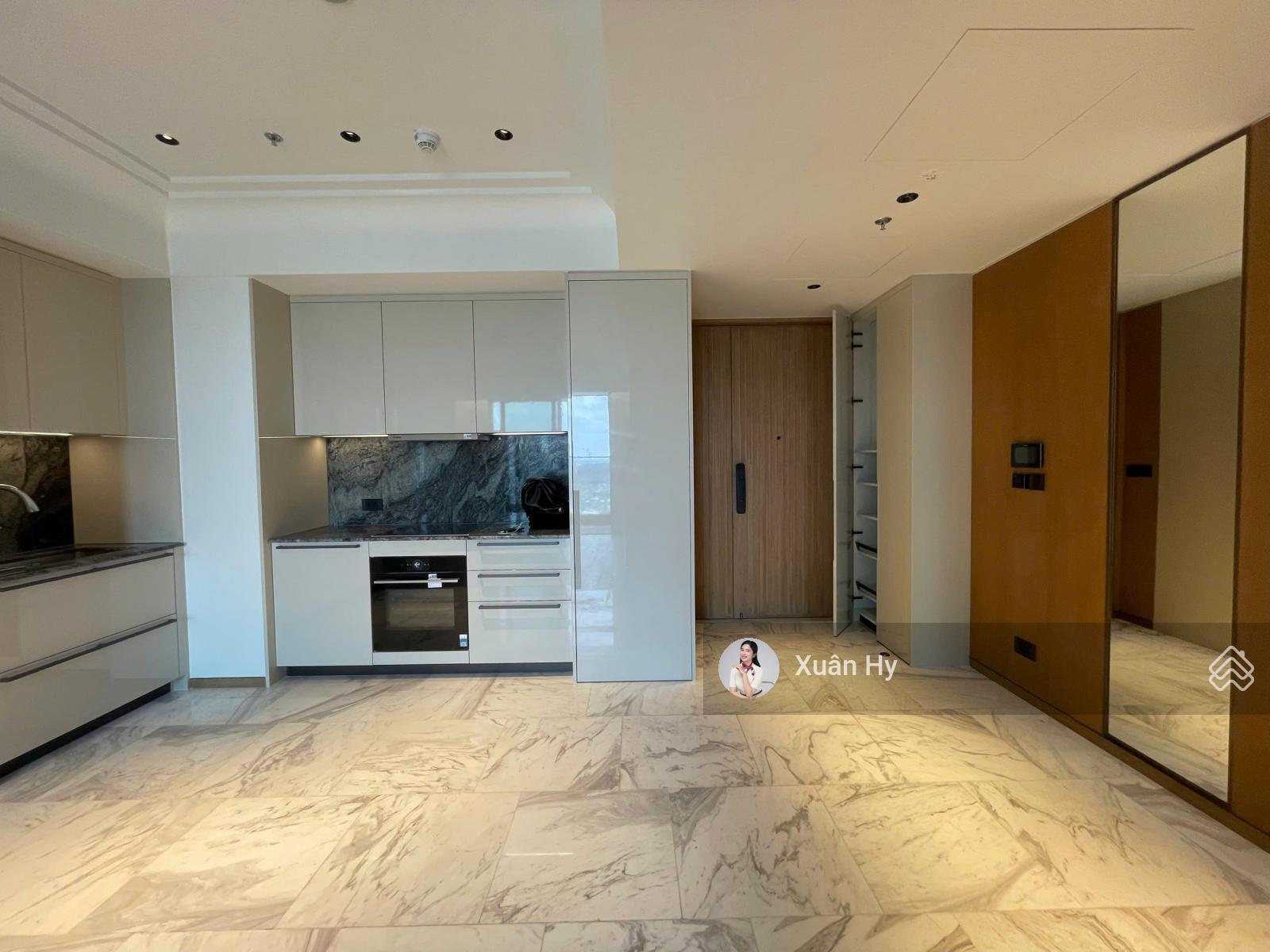 [Giá tốt nhất thị trường] Bán nhanh 3PN Grand Marina, Tòa Sea, 121m2, view sông trực diện, NTCB.