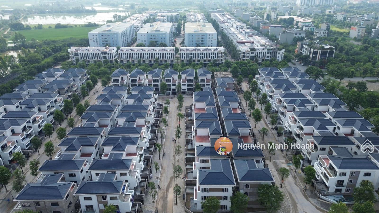 BÁN NHÀ BIỆT THỰ A2.2 THANH HÀ, 300M, VIEW VƯỜN HOA, GIÁ CHỈ 28.5 TỶ, HOÀN THIỆN CƠ BÁN 3.5 TẦNG