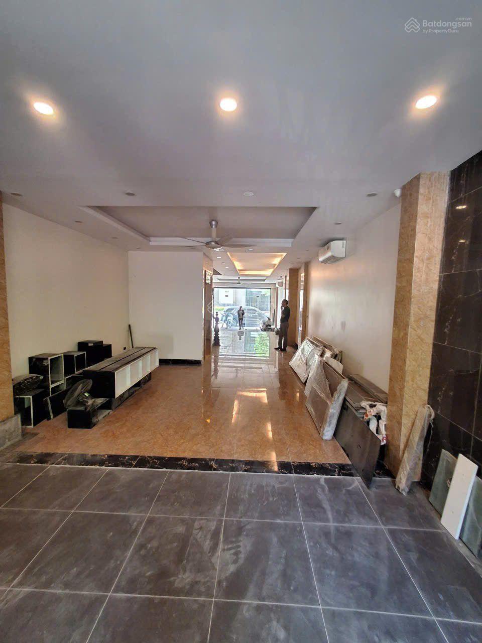 Cho thuê nhà KĐT Mễ Trì Hạ DT 170m, 4 Tầng, MT 9m, chia 2P/tầng, vệ sinh giữa.điều hòa nóng lạnh