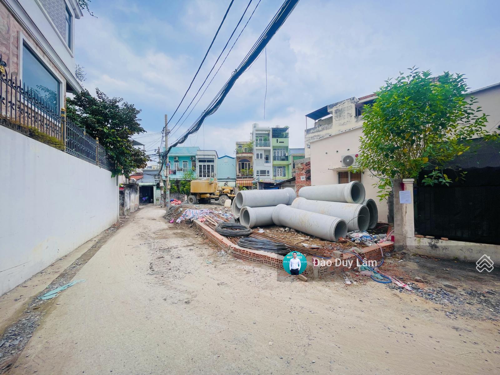 Đất thổ cư hẻm ô tô ngay chợ Thủ Đức - lô góc 2 mặt hẻm, xây dựng tự do, sổ riêng công chứng ngay