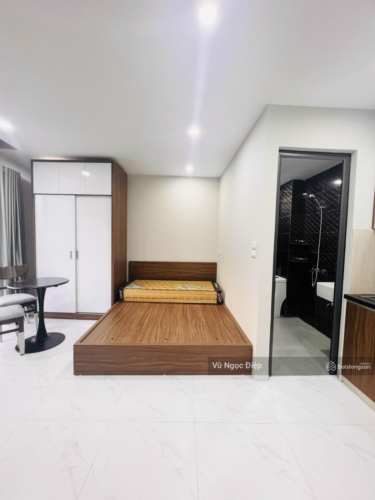 CCMN Thanh Xuân 90m2, 8T, 24PKK doanh thu khủng giá chỉ 19 tỷ. LH 0379 283 ***