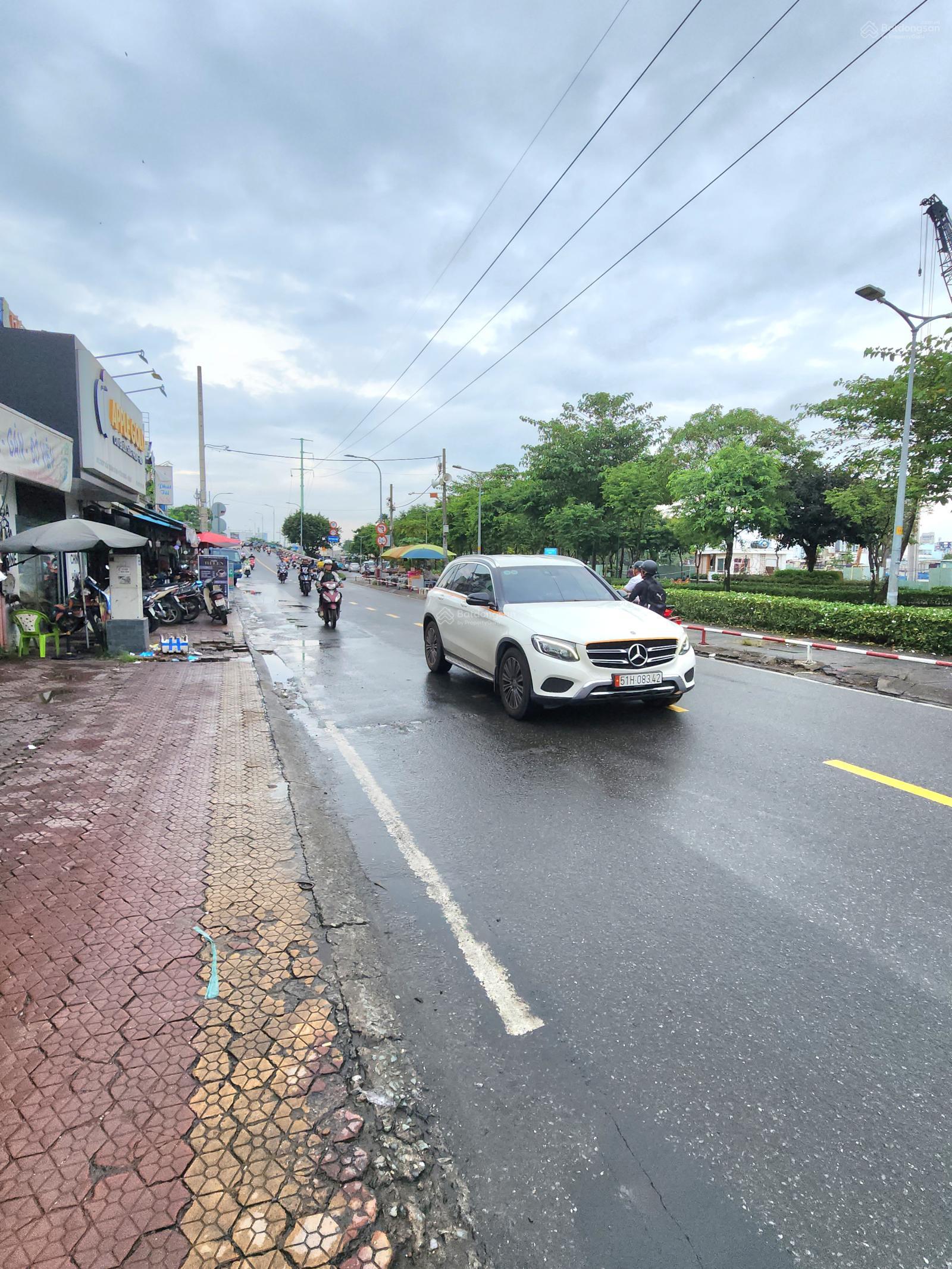 Lô đất thổ cư khủng 7,600m2 Trần Xuân Soạn, Phường Tân Hưng, Quận 7, giá 729 tỷ Lô đất thổ cư khủng 7,600m2 Trần Xuân Soạn, Phường Tân Hưng, Quận 7, giá 729 tỷ