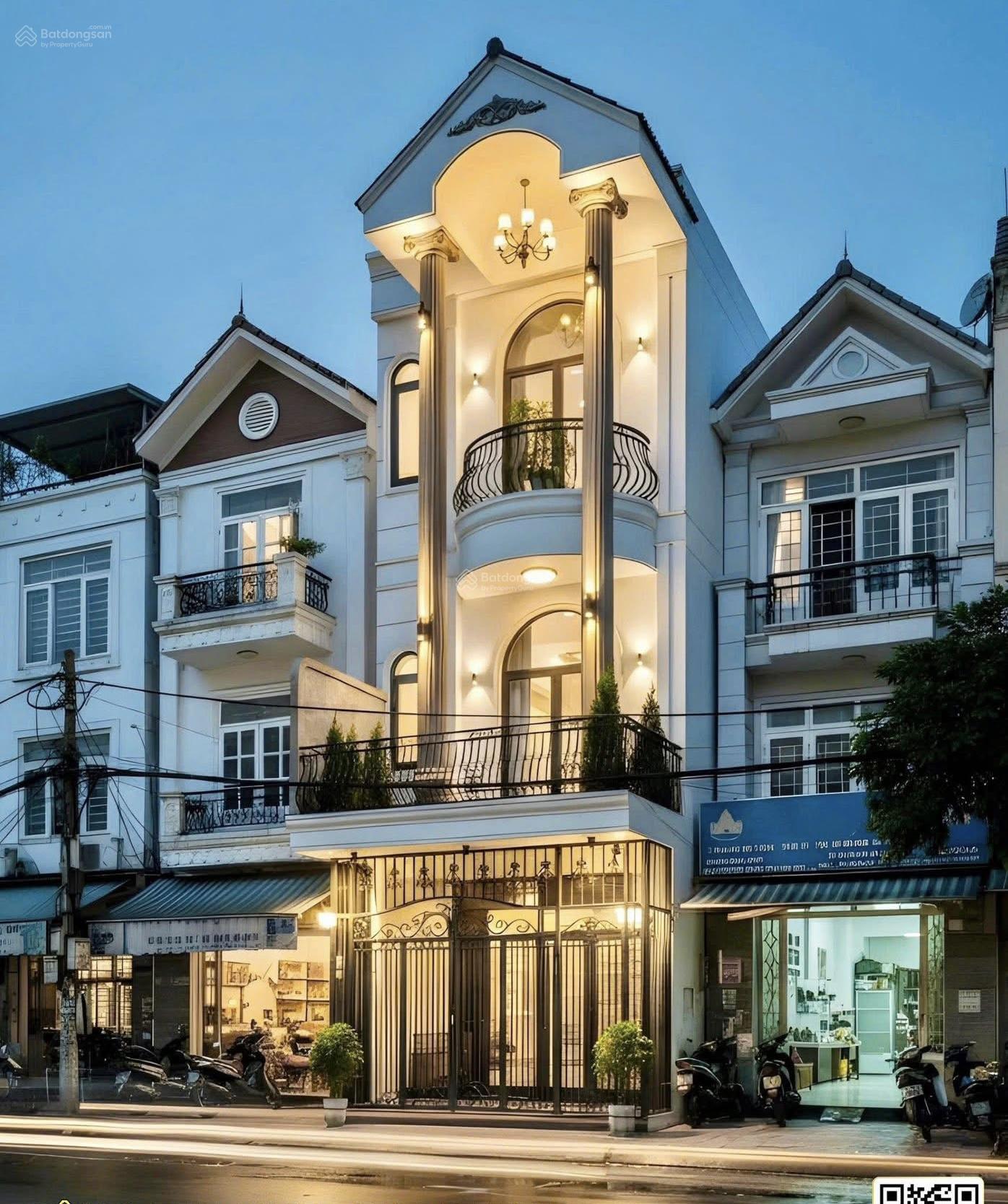 Nhà Full nội thất Mặt Tiền đường Dương Đức Hiền , Phường Hoà Minh