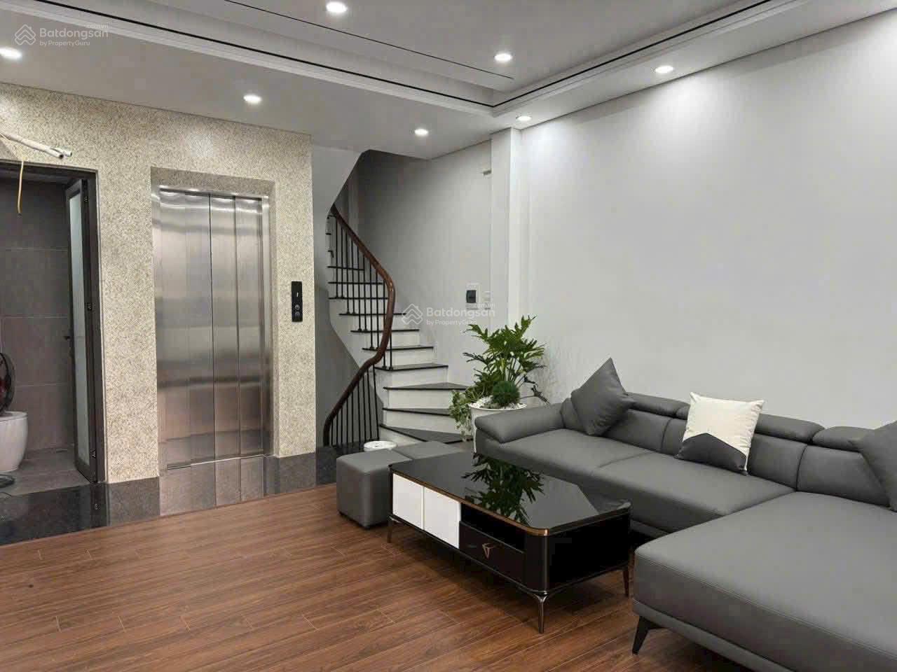 CẦN BÁN NHÀ THẠCH BÀN LONG BIÊN HÀ NỘI. CẦN BÁN NHÀ THẠCH BÀN LONG BIÊN HÀ NỘI.