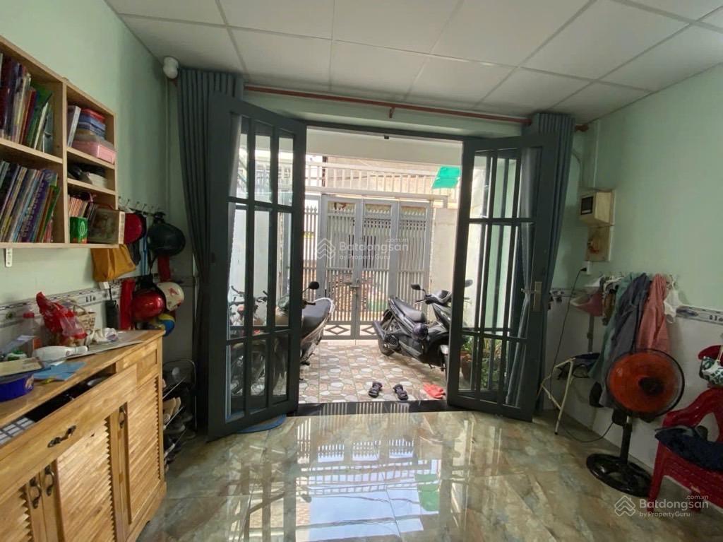 Bán nhà Lê Đức Thọ gần Giáo Xứ Hoà Bình (4x19m) 77m2 sổ hồng riêng không quy hoạch