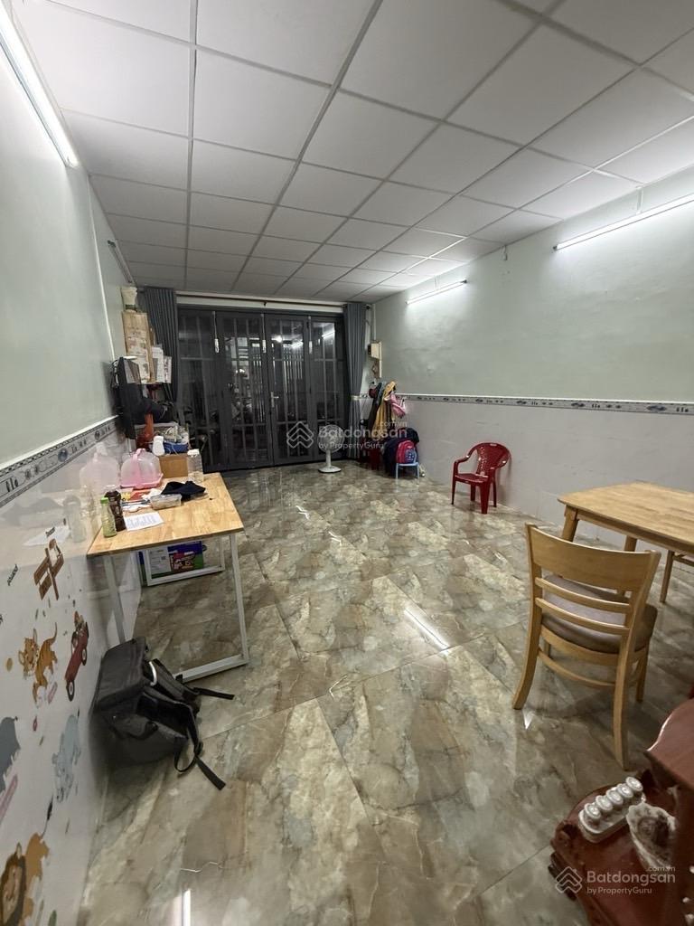 Bán nhà Lê Đức Thọ gần Giáo Xứ Hoà Bình (4x19m) 77m2 sổ hồng riêng không quy hoạch