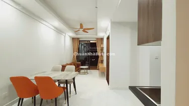 Cần tiền bán gấp CH OPAL SKYLINE Sổ hồng Full NT 2PN 2WC có ban công view Hồ bơi - Vay 80% LS 5.6%