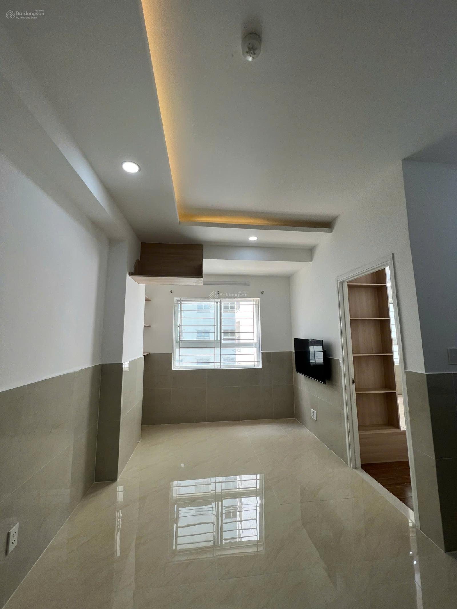 Bán căn hộ tại Cao ốc đầu tiên Hóc Môn 65m2 với 2pn2wc giá 1.5 tỷ nhận nhà ngay