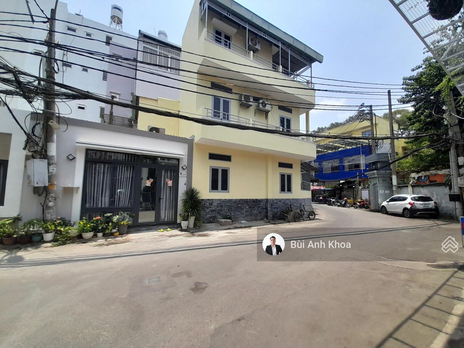 Hiếm! Bán nhà 2 mặt thoáng đường nhựa 8m ngay Phan Đăng Lưu, BT. (4,5x17m) 5 tầng mới. Chỉ 13,3 tỷ