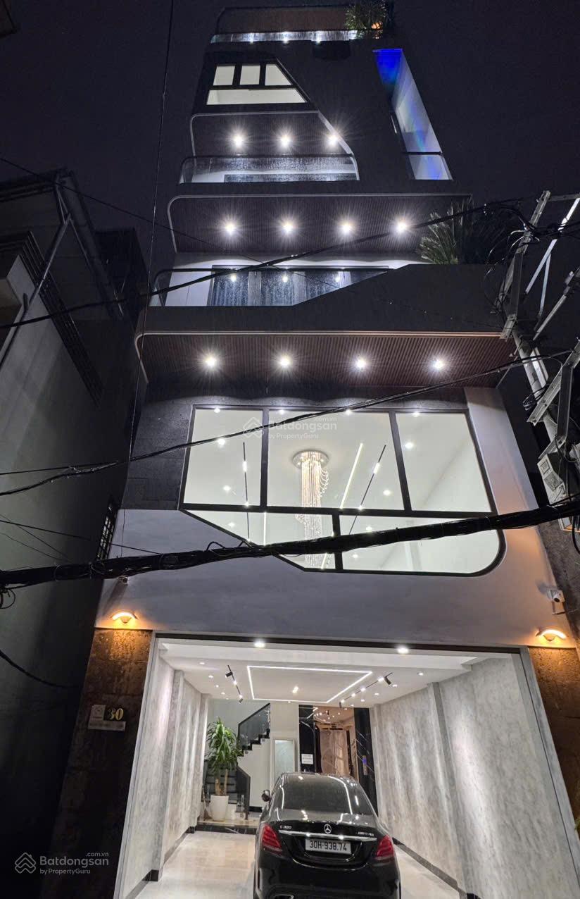 Hiếm - lô góc 3 mặt thoáng - 8 tầng - DT 71m2 MT 5m