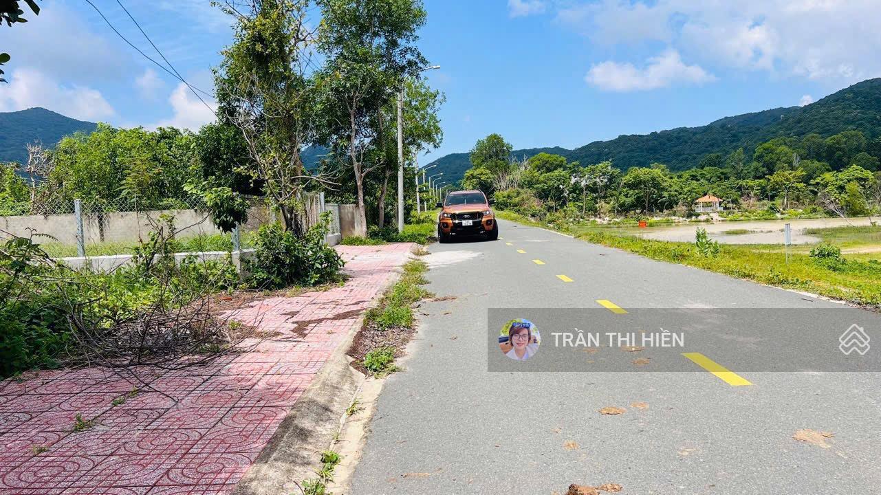 Thị trấn Phước Hải - BRVT; view núi hồ siêu đẹp - 234m2 - ngang 10x24m - sẵn 100m2 thổ cư gần biển