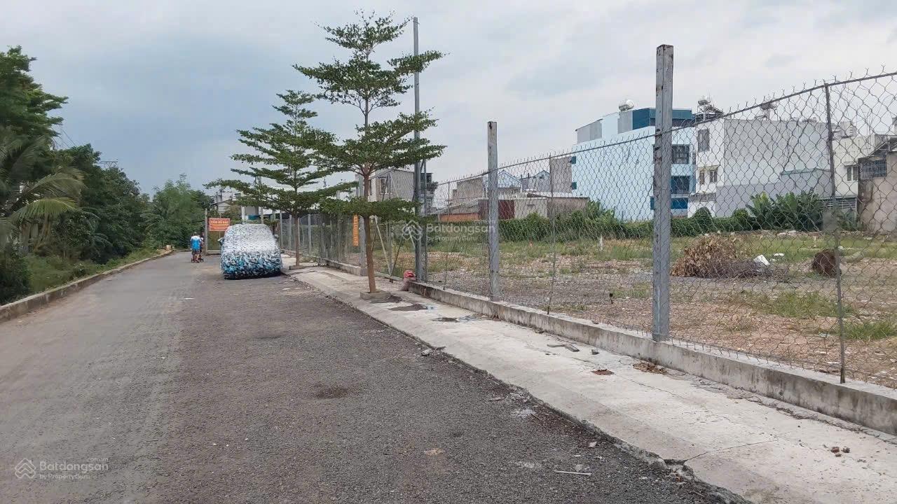 7,64 tỷ. 7,8 Tỷ . 9,4 tỷ MT hẻm 520. HIỆP BÌNH PHƯỚC  XE HƠI tránh SỔ RIÊNG  THỔ CƯ 100%